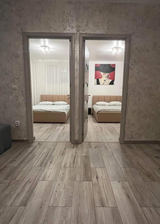 Modern & Elegant Apartament Κραϊόβα Εξωτερικό φωτογραφία