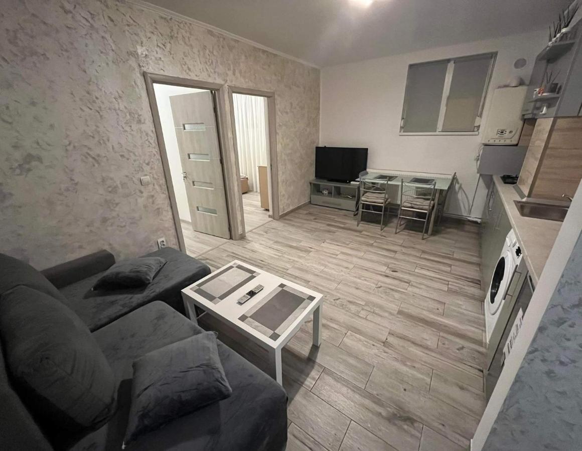 Modern & Elegant Apartament Κραϊόβα Εξωτερικό φωτογραφία